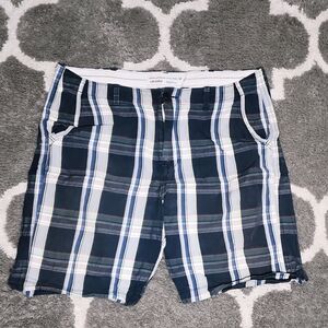 American Eagle Plaid Longboard shorts